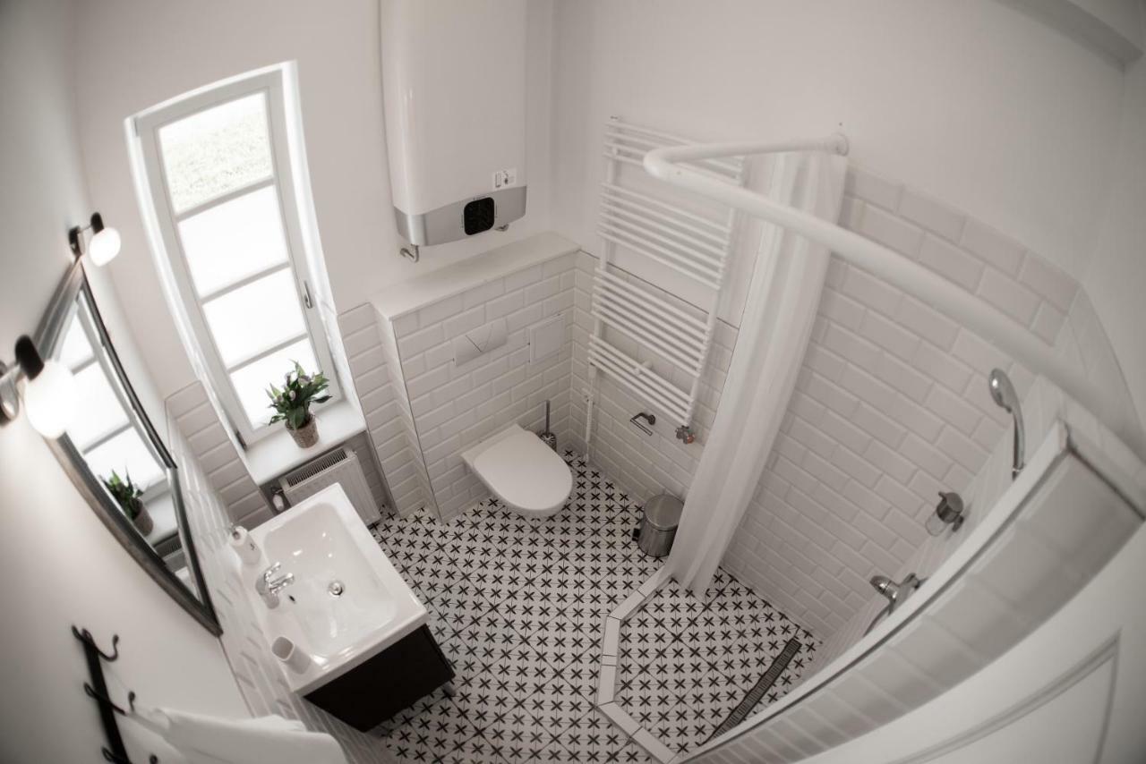 Raba Apartman House Exterior photo