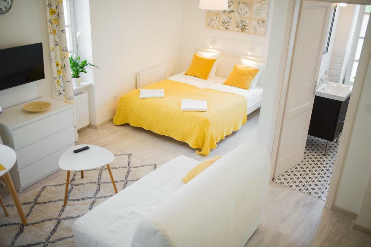 Raba Apartman House Exterior photo