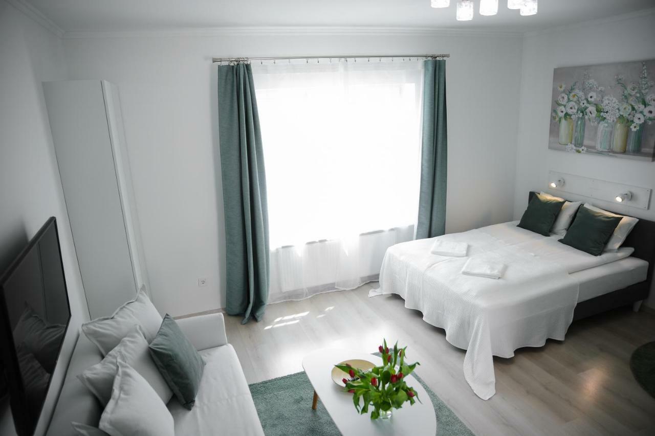 Raba Apartman House Exterior photo