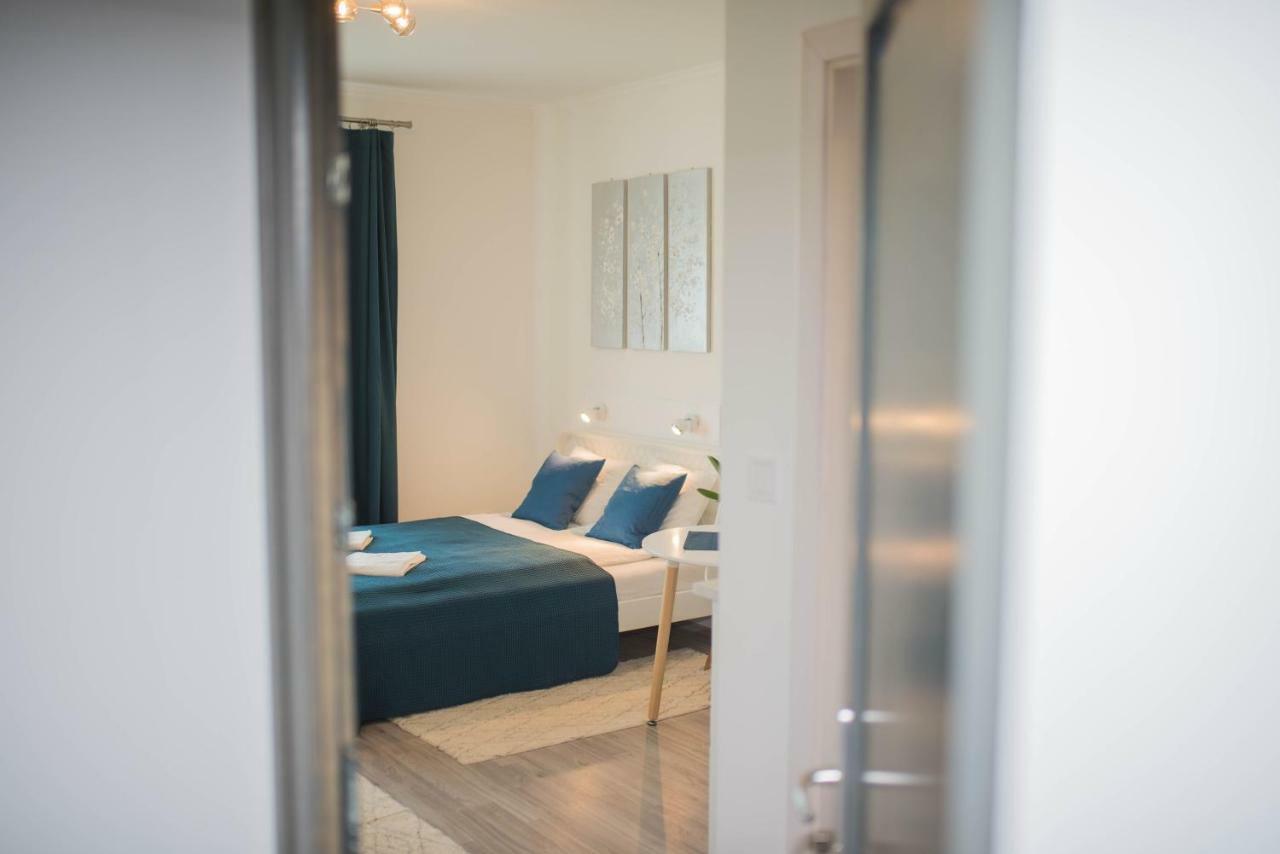 Raba Apartman House Exterior photo